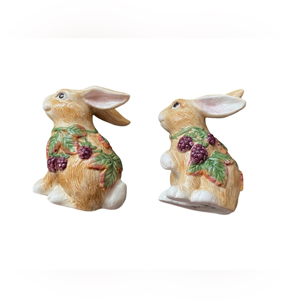 Fitz & Floyd Blackberry Rabbit Salt & Pepper Shakers